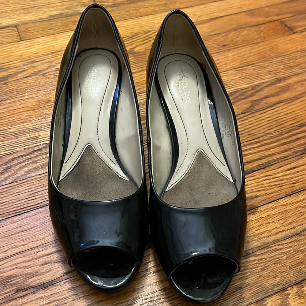Black peep toe heels